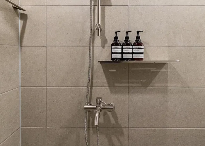 Apartment Hyehwa Station 5min , Private 2br