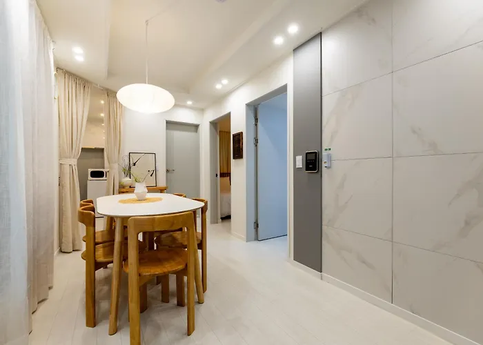 Apartment Hyehwa Station 5min , Private 2br *
